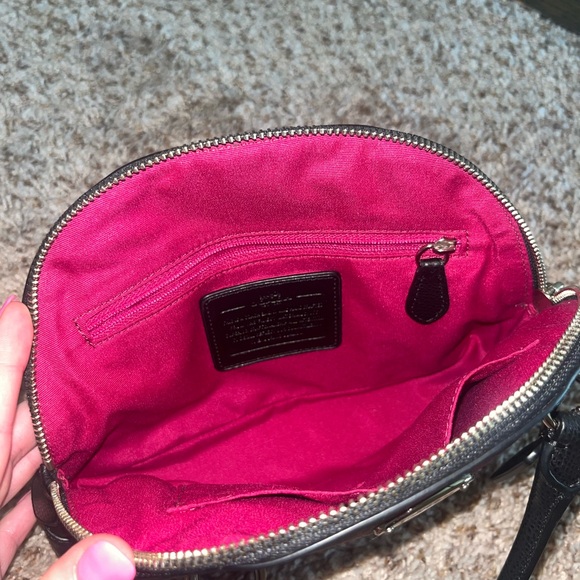 Coach purse - Picture 3 of 3